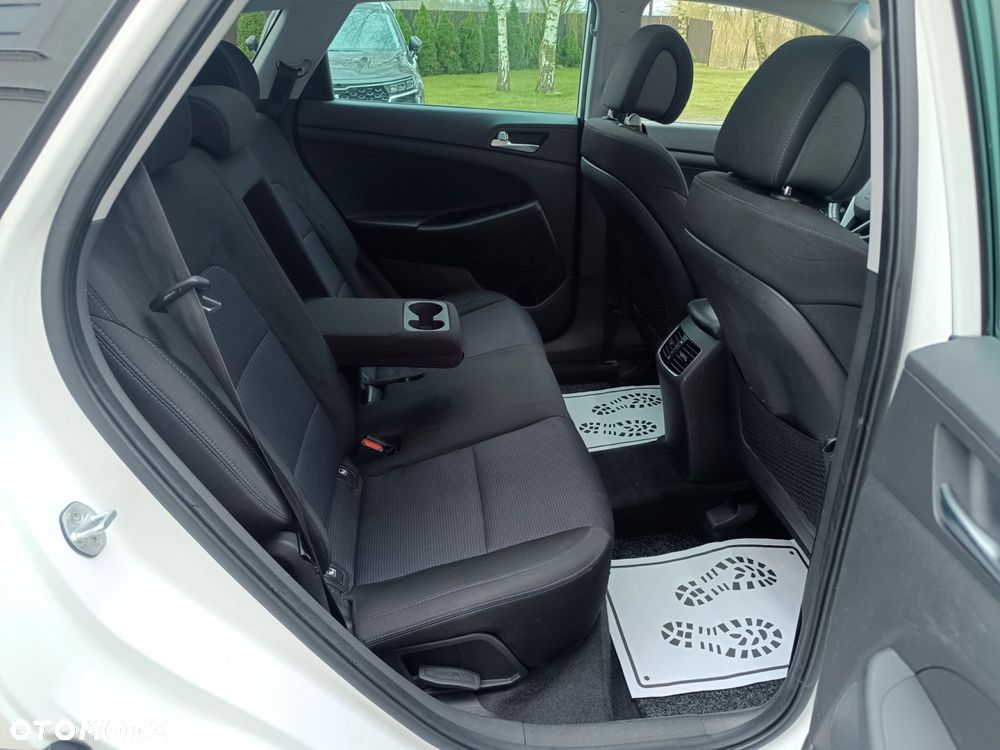 Hyundai Tucson blue 1.7 CRDi 2WD Passion Plus - 36