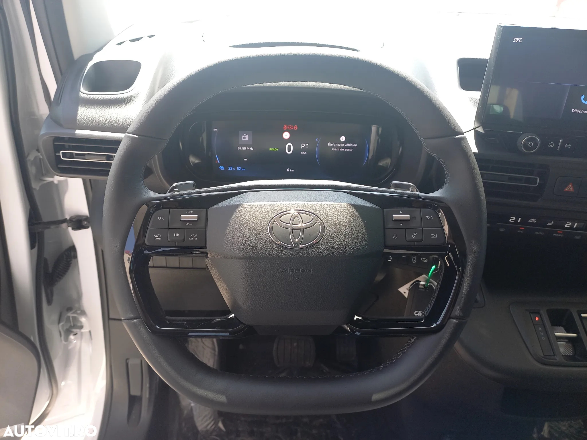 Toyota Proace City Verso 136 CP 50 kWh L2 6+1 Family - 16