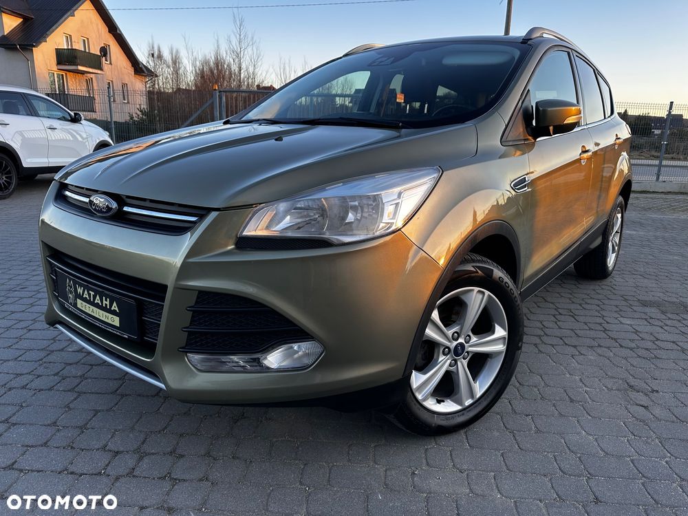 Ford Kuga - 13