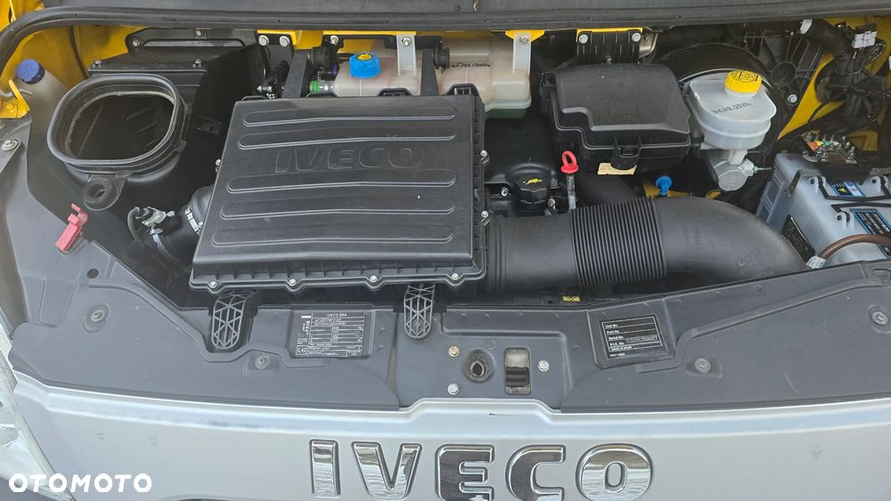 Iveco DAILY V, KONTENER DHL POCZTOWY, EURO5 - 7