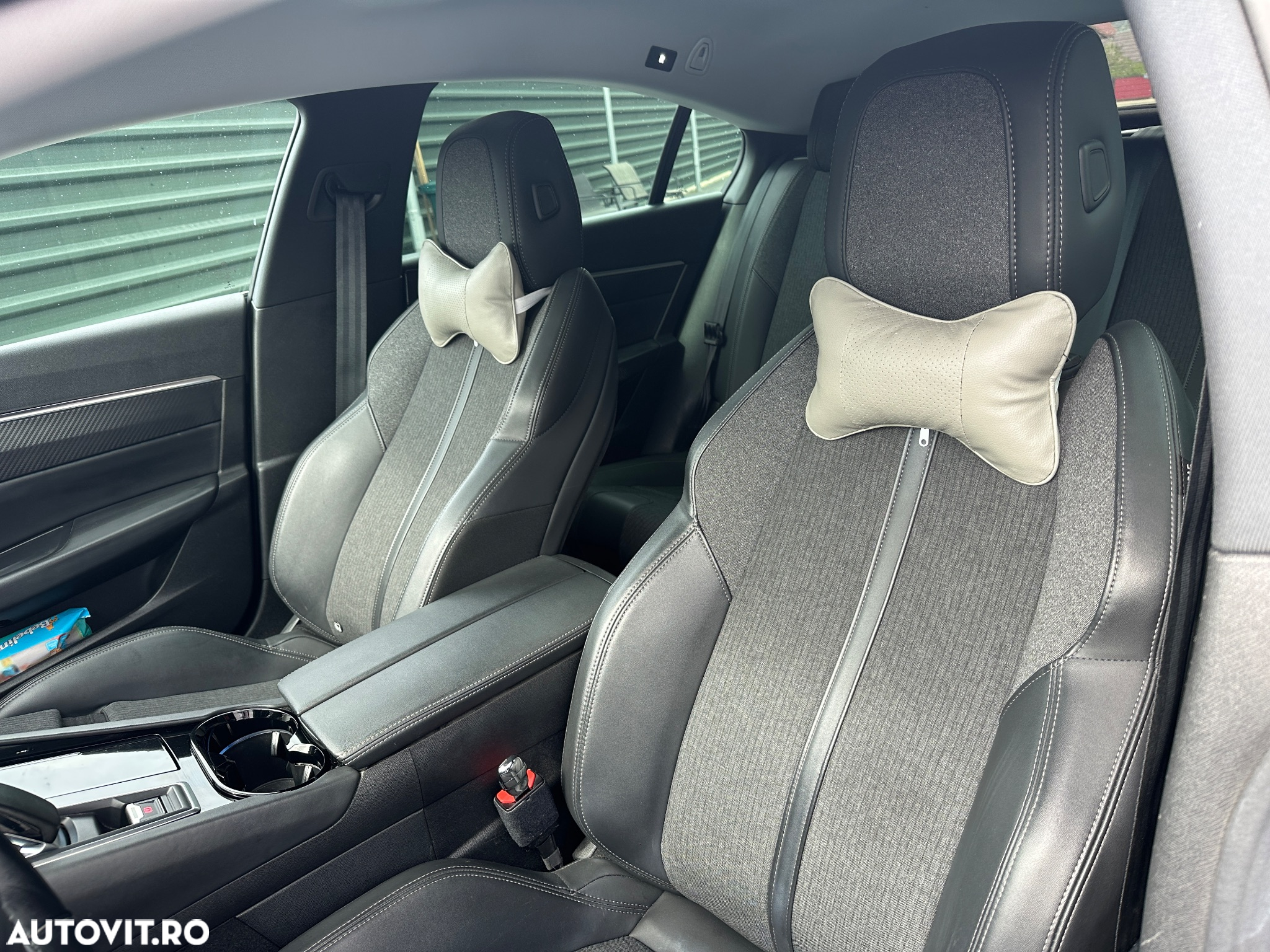 Peugeot 508 PureTech 225 EAT8 GT Pack - 11