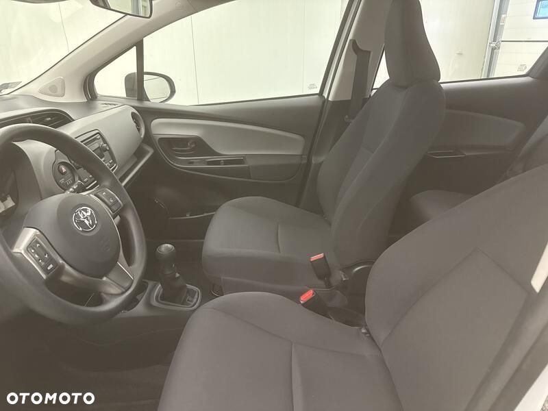 Toyota Yaris 1.0 Active - 12