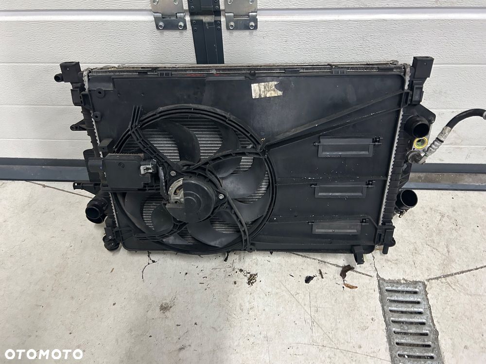 Volvo v-40 II komplet chłodnic chłodnica wody klimatyzacji intercooler 12-16 D4162T 1.6d - 2