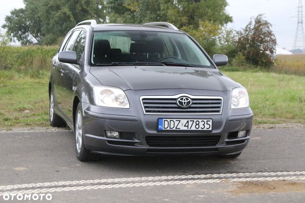 Toyota Avensis 2.0 D-4D Combi - 5