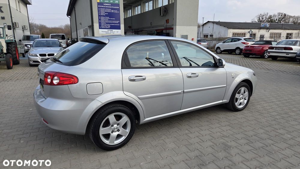 Chevrolet Lacetti 1.6 SX / Elite - 6