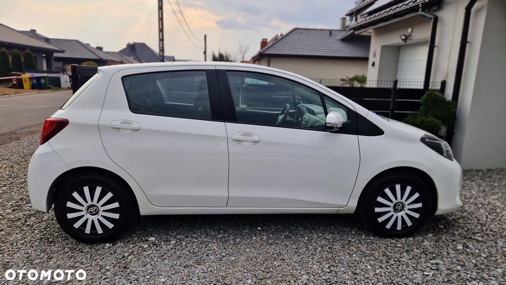 Toyota Yaris 1.0 Premium EU6 - 11