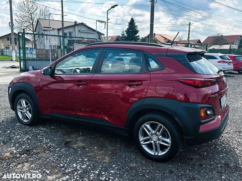 Hyundai KONA - 4