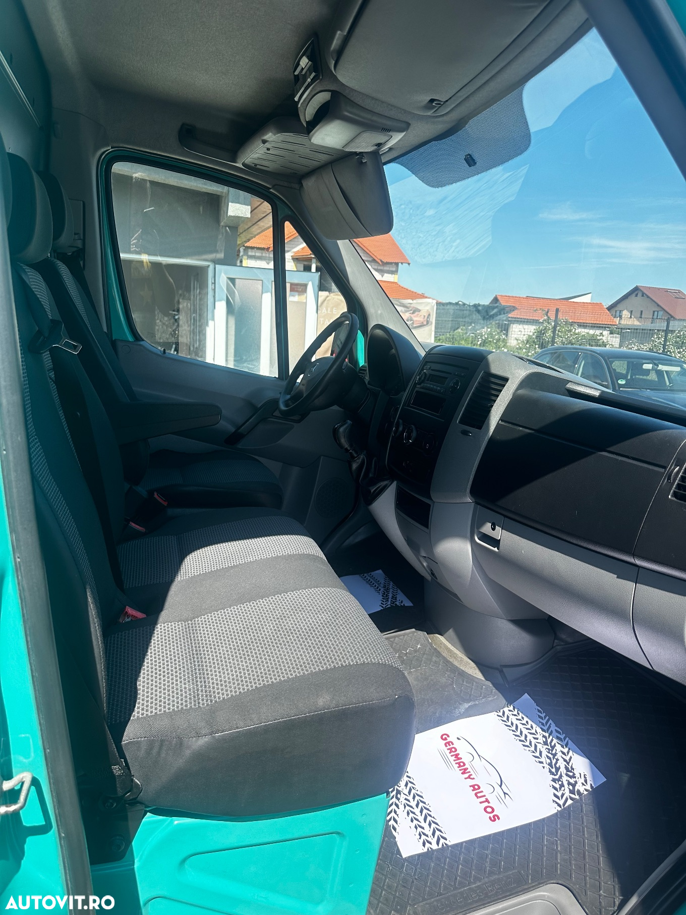 Mercedes-Benz Sprinter - 7