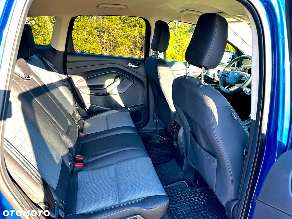 Ford Escape - 11