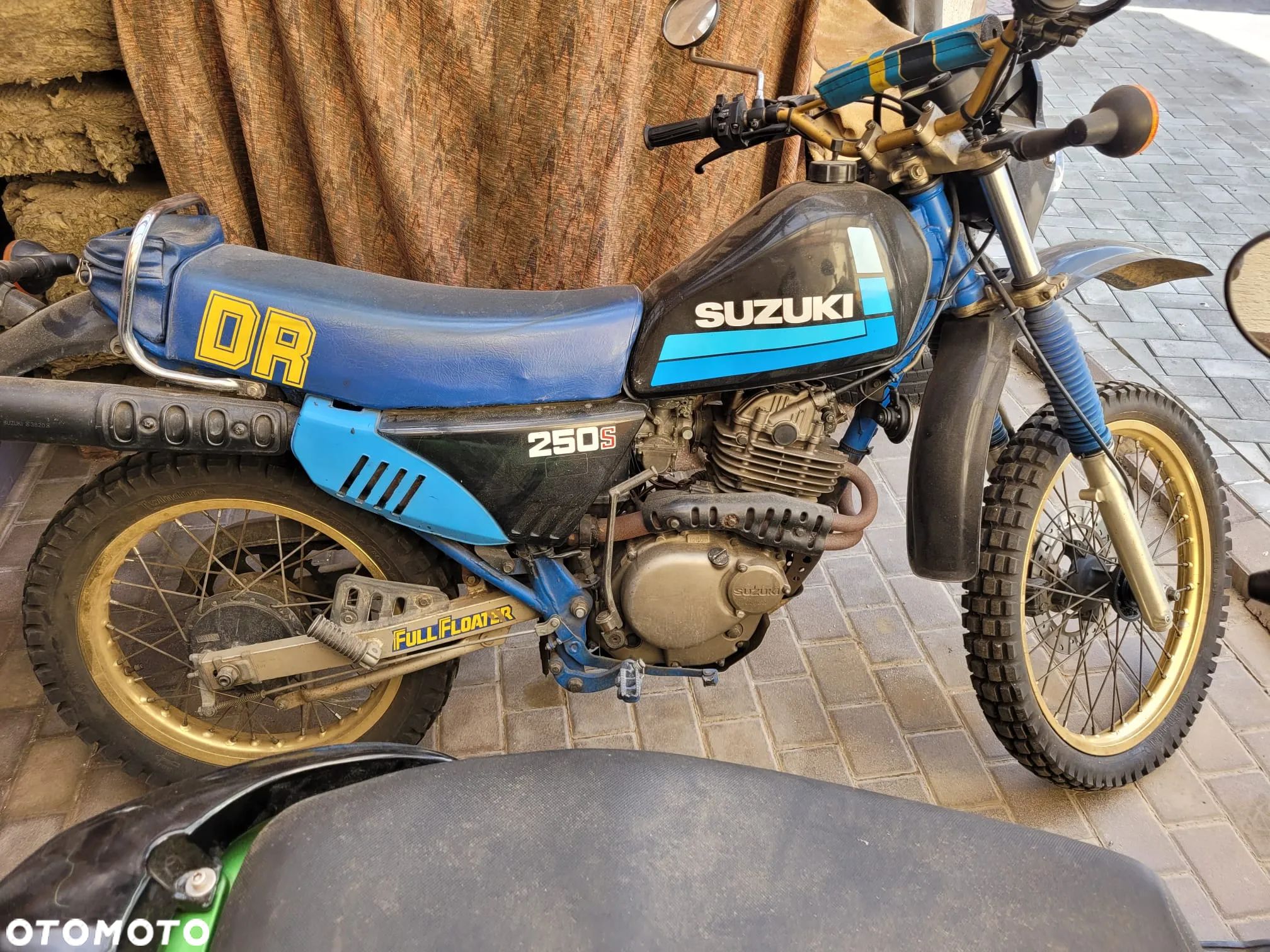 Suzuki DR - 1