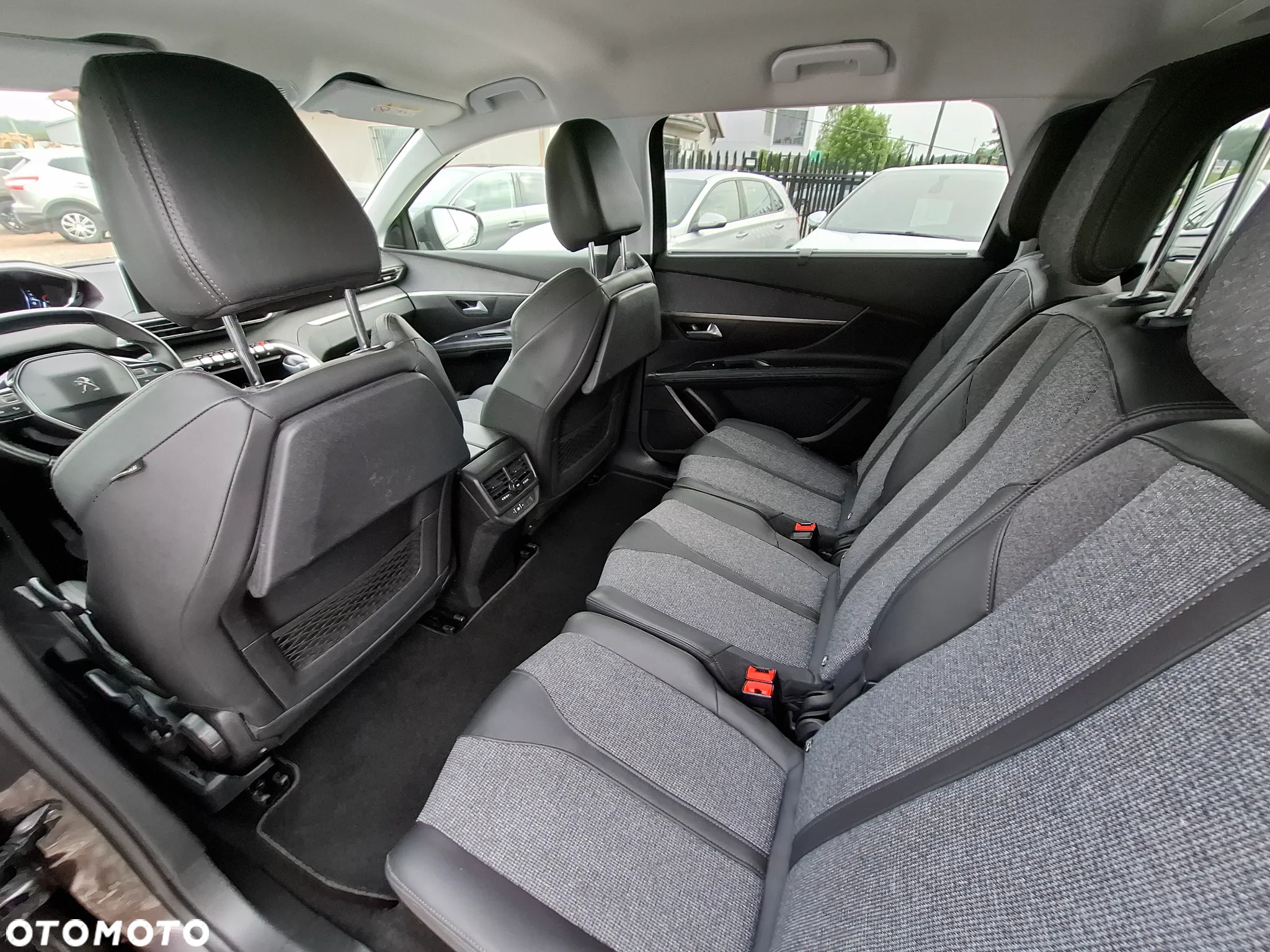 Peugeot 5008 1.5 BlueHDi Active S&S - 17