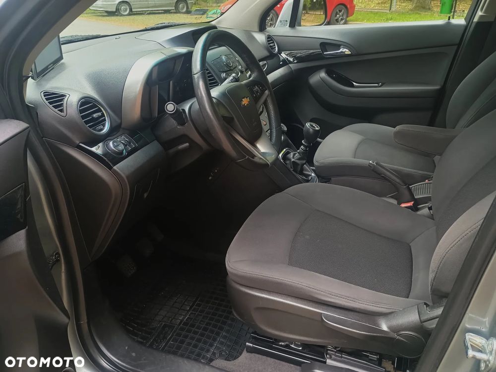 Chevrolet Orlando - 10