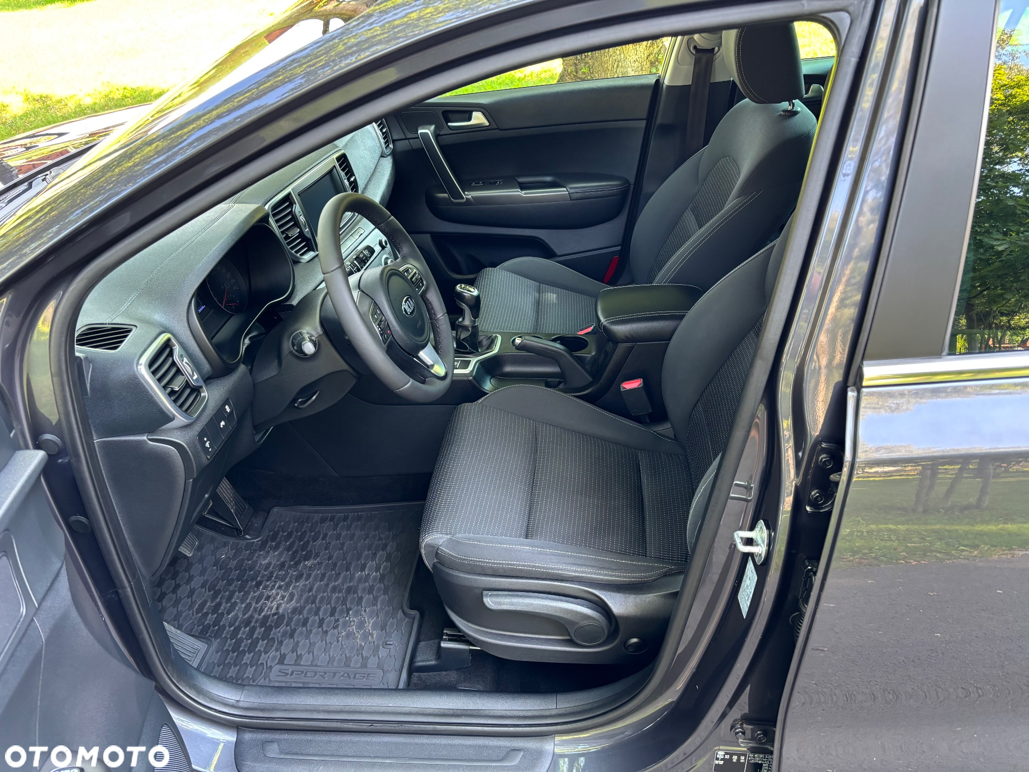 Kia Sportage 1.6 GDI 2WD Black Edition - 13
