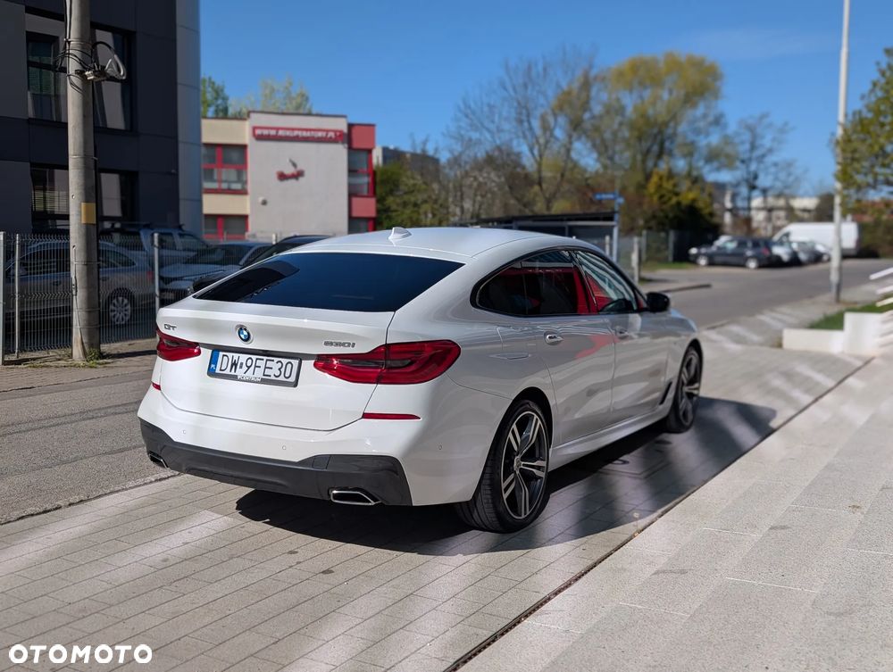 BMW 6GT 630i Luxury Line - 4