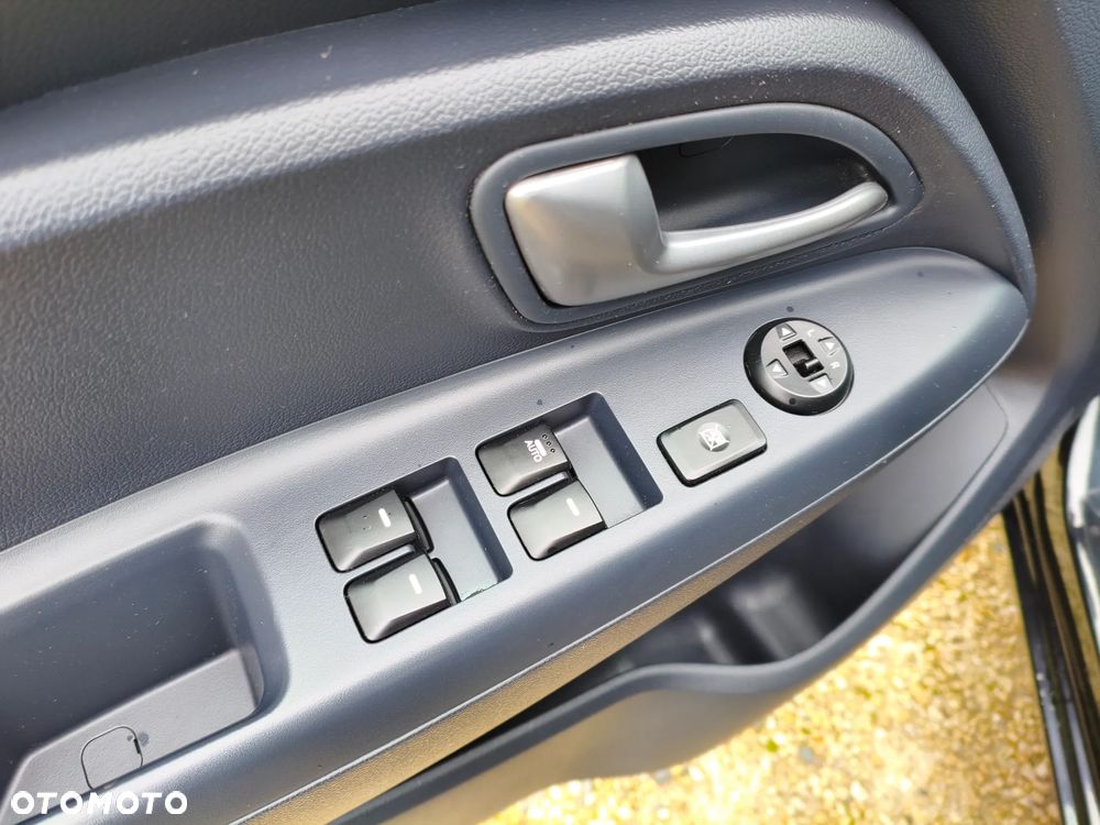 Kia Rio - 15