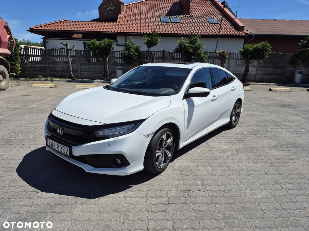 Honda Civic 1.5 T Executive CVT - 9