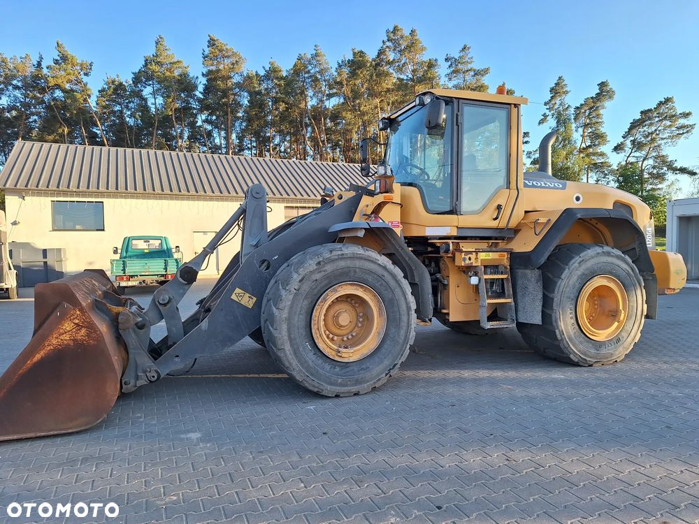 Volvo L120G - 10