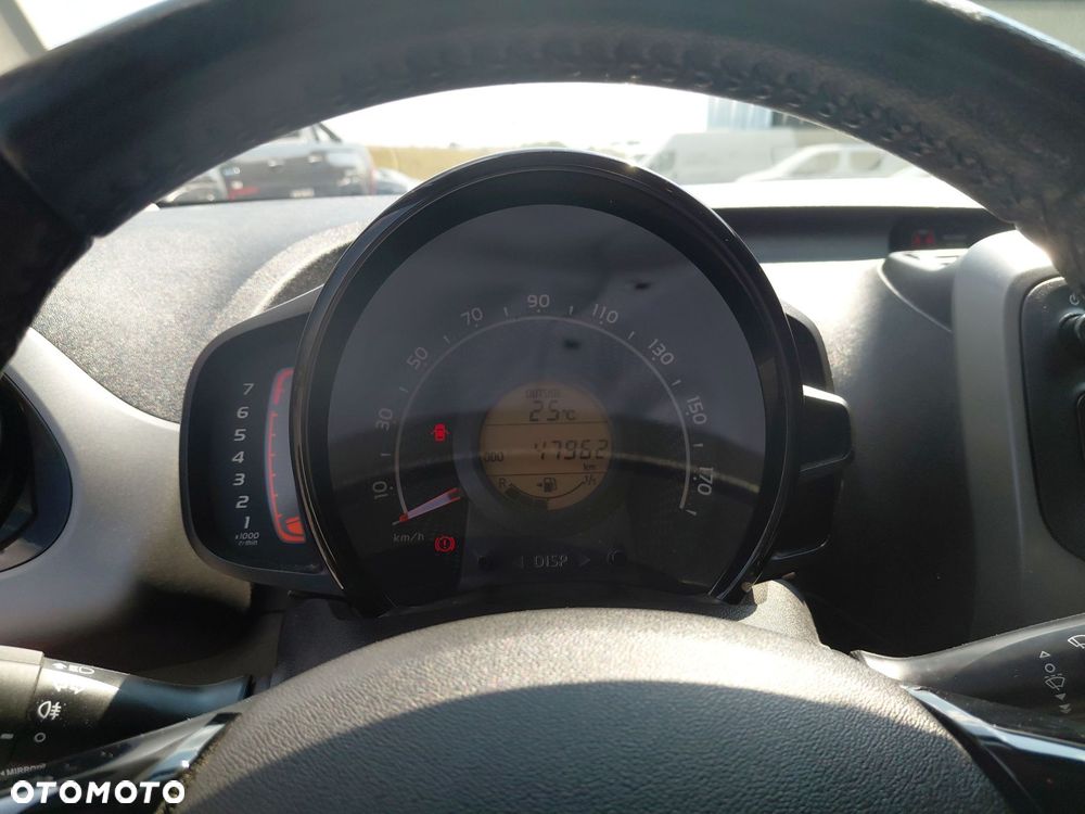 Toyota Aygo - 17