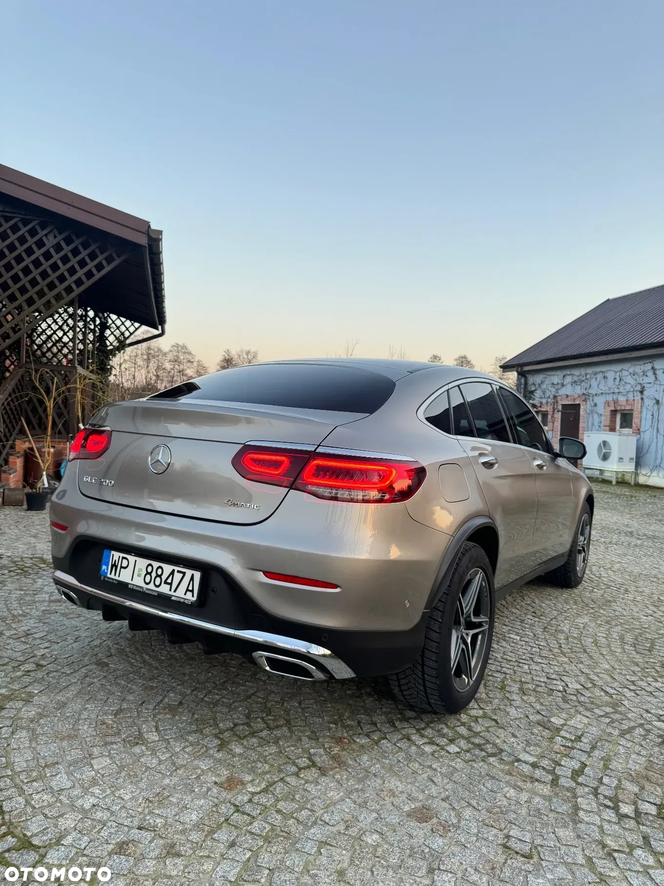 Mercedes-Benz GLC Coupe 200 4-Matic - 2