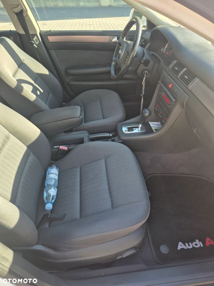 Audi A6 Avant - 28