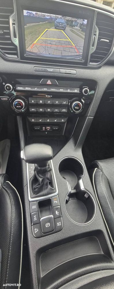 Kia Sportage 2,0 CRDI AWD Aut. Platinum - 16