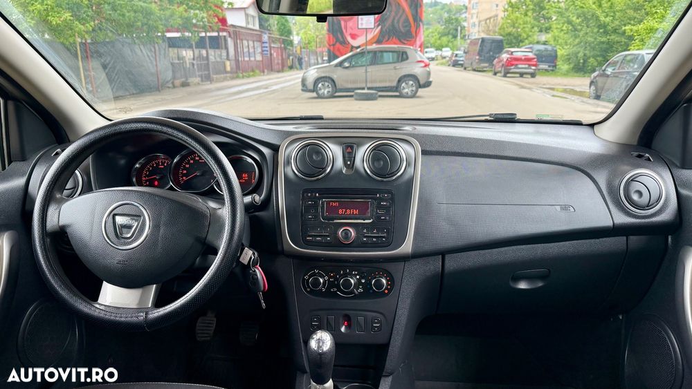 Dacia Logan 1.2 75CP Laureate - 9