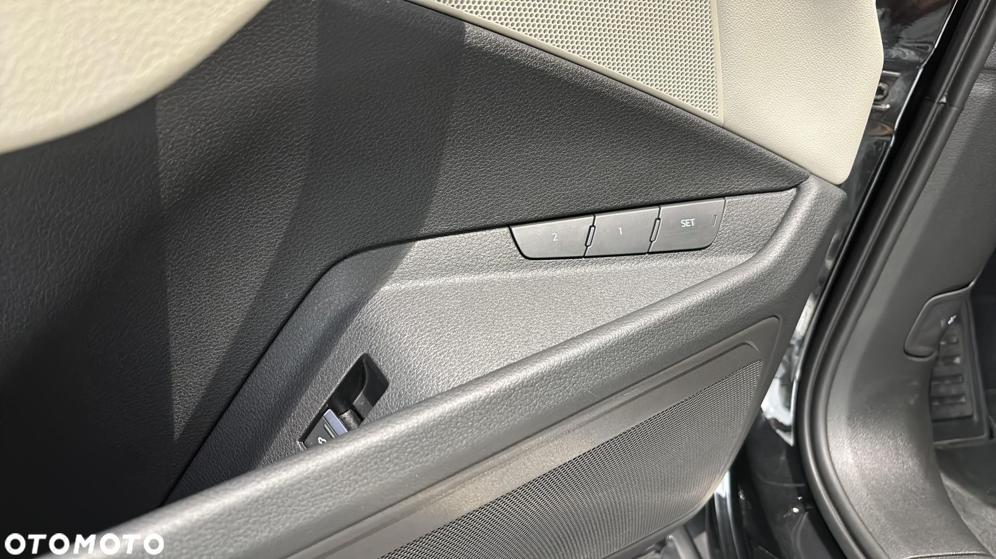 Audi Q8 e-tron 50 95kWh Quattro Advanced - 26