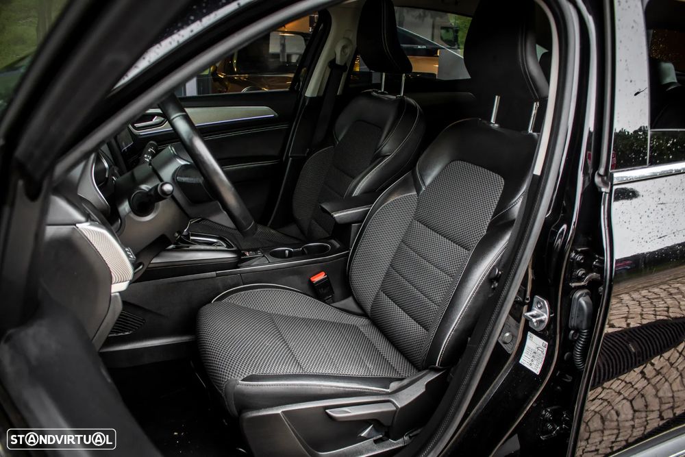 Renault Arkana 1.6 E-Tech Intens - 31