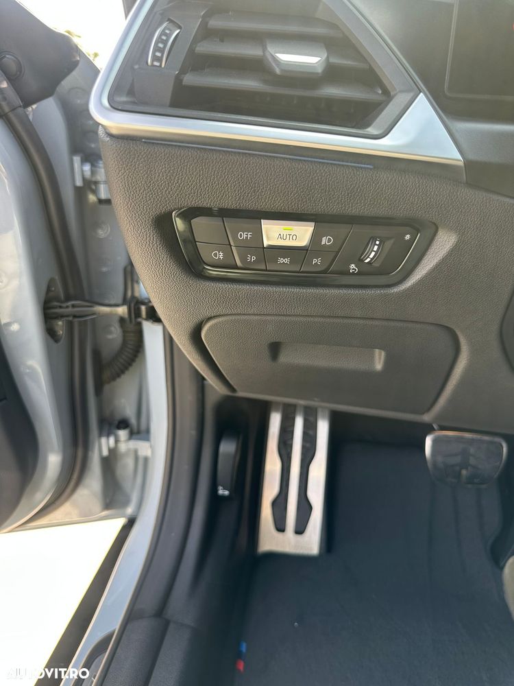 BMW i4 - 36