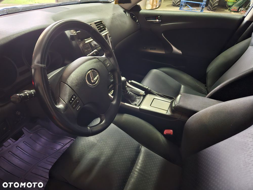 Lexus IS 220 D Classic - 26