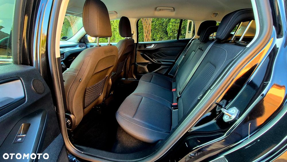 Ford Focus 1.5 EcoBlue STart-Stopp-System TITANIUM - 16