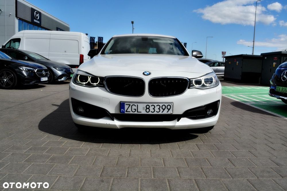 BMW 3GT 318d Modern Line - 14