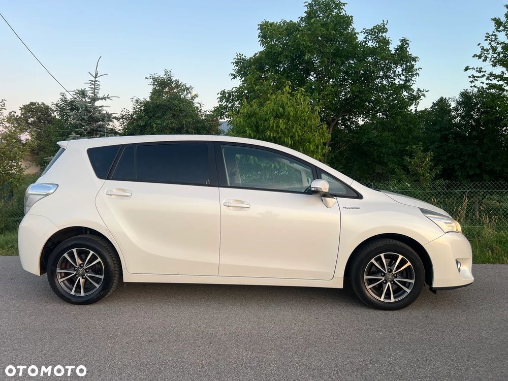 Toyota Verso 2.0 D-4D Premium - 2