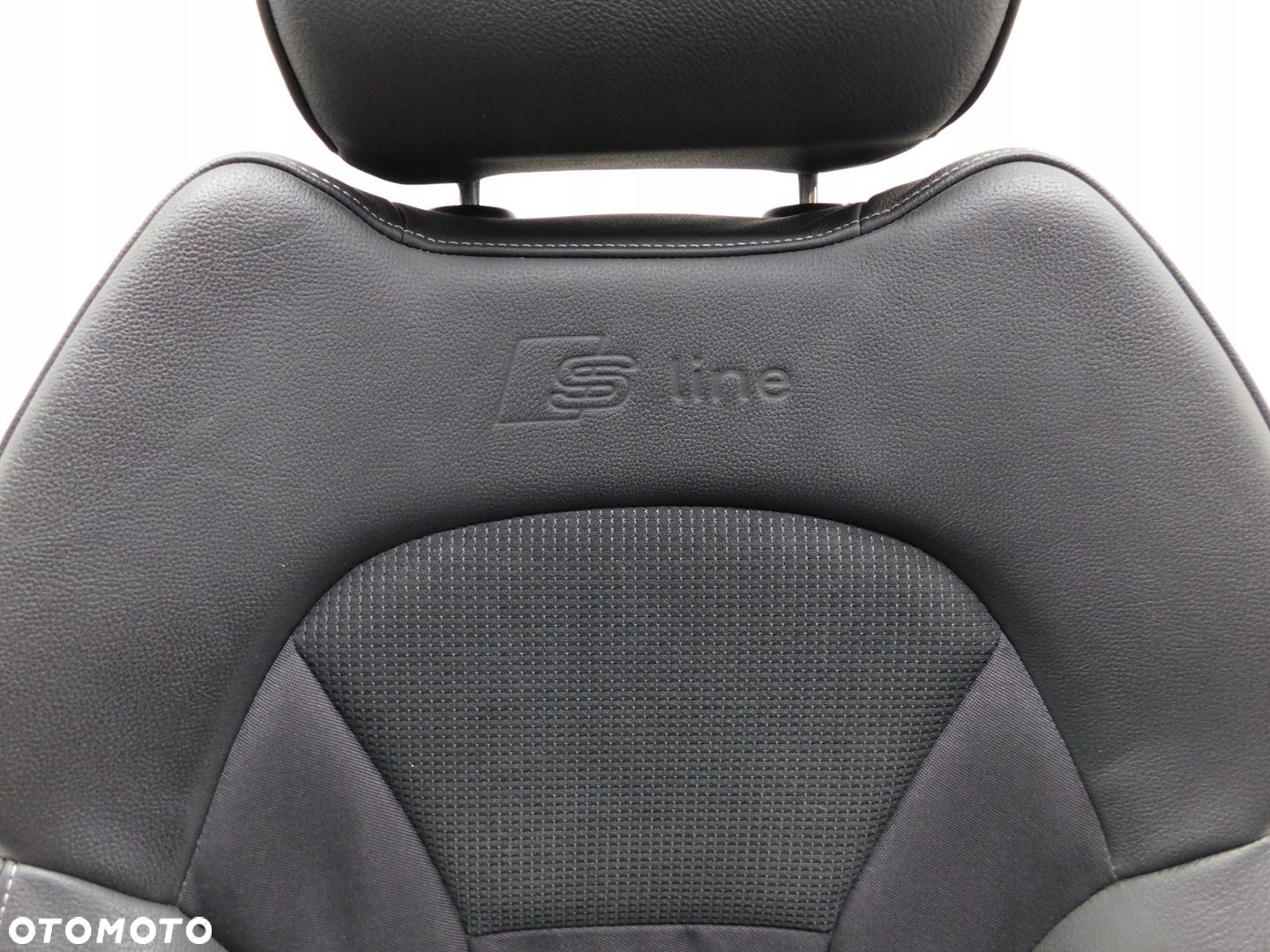 FOTELE komplet KANAPA BOCZKI - AUDI A1 8X 5d Sportback S-LINE - 8