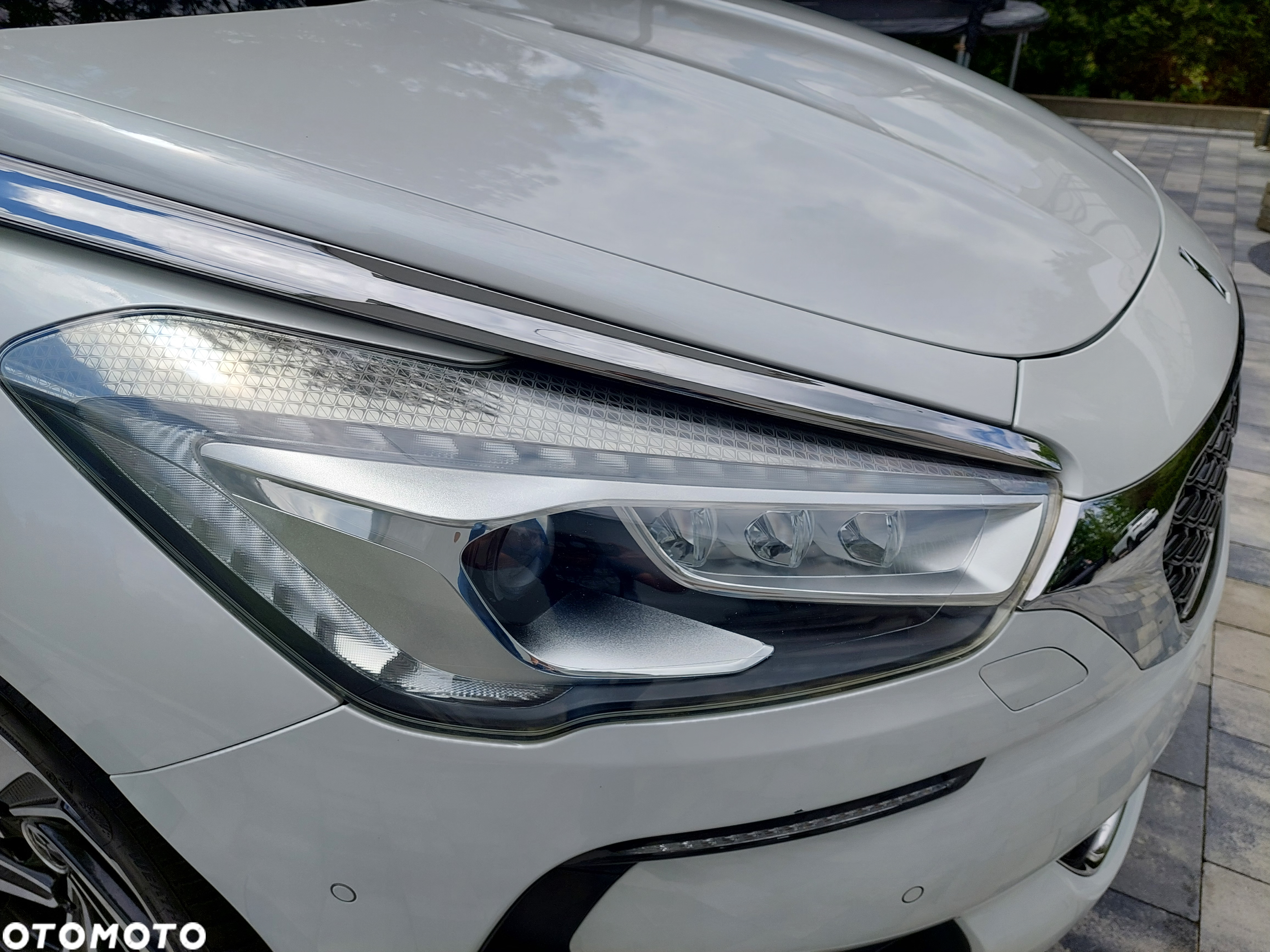 Citroën DS5 Hybrid4 EGS6 SportChic - 6