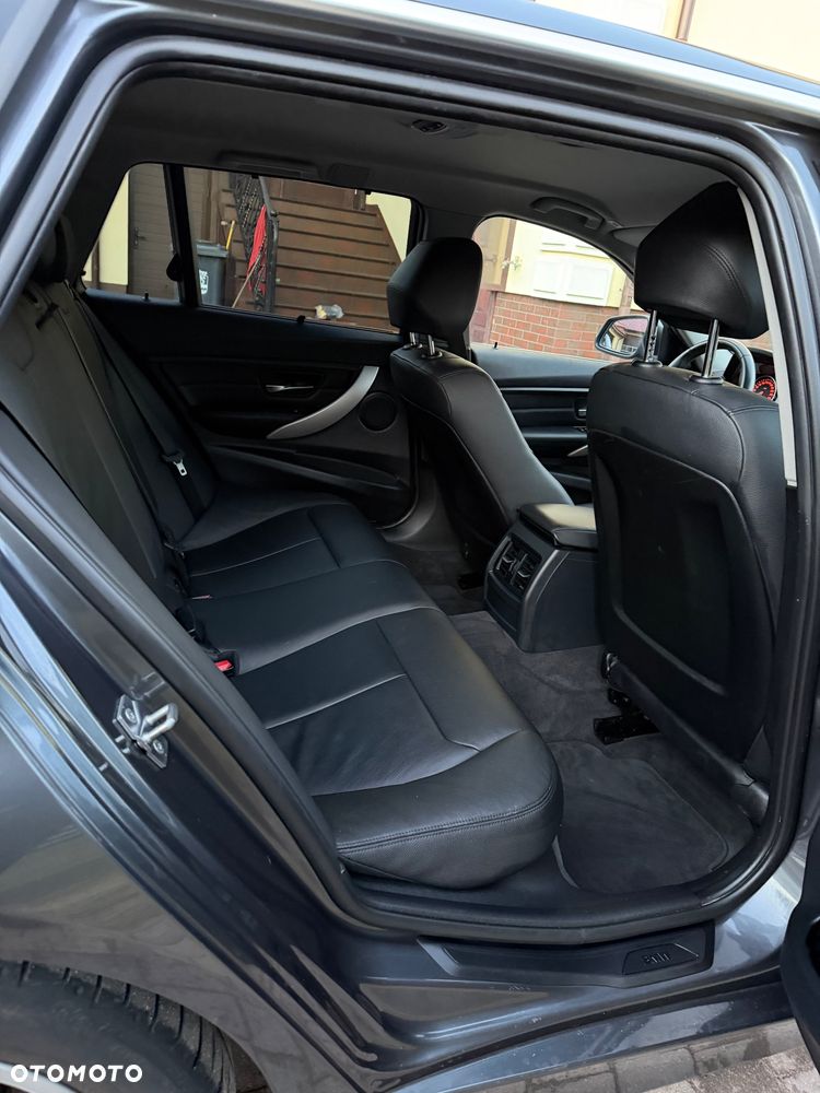 BMW Seria 3 320d Efficient Dynamics Edition Luxury Line - 25