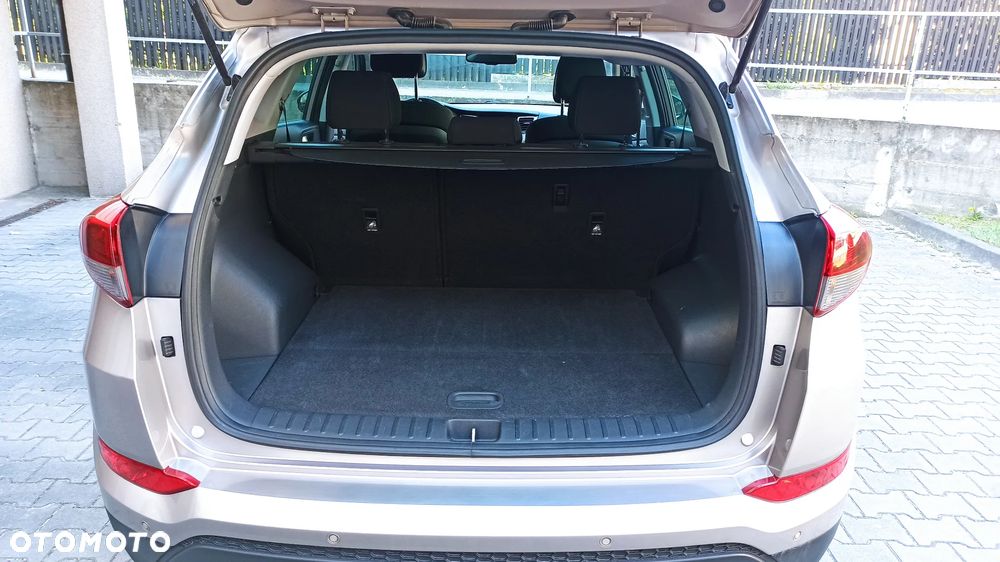 Hyundai Tucson 1.6 GDI BlueDrive Comfort 2WD - 8