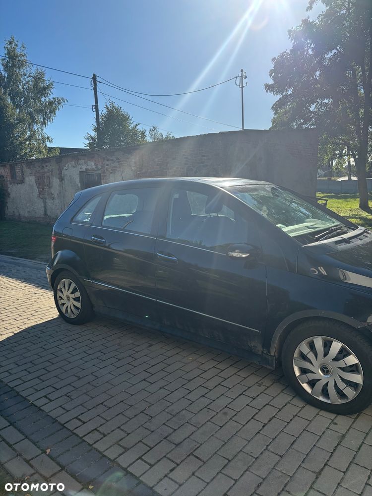 Mercedes-Benz Klasa B 200 CDI - 7