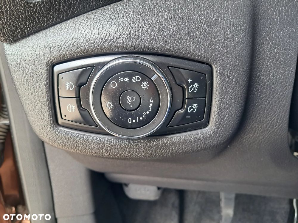 Ford Tourneo Connect Grand 1.6 TDCi Titanium - 29