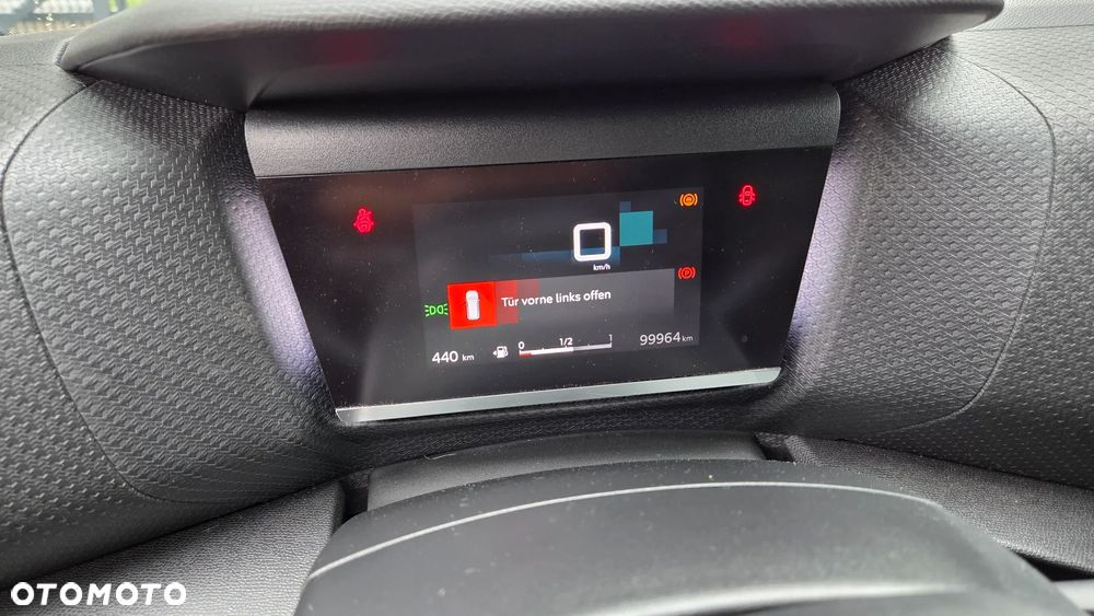 Citroën C4 BlueHDi 110 Stop&Start FEEL PACK - 21