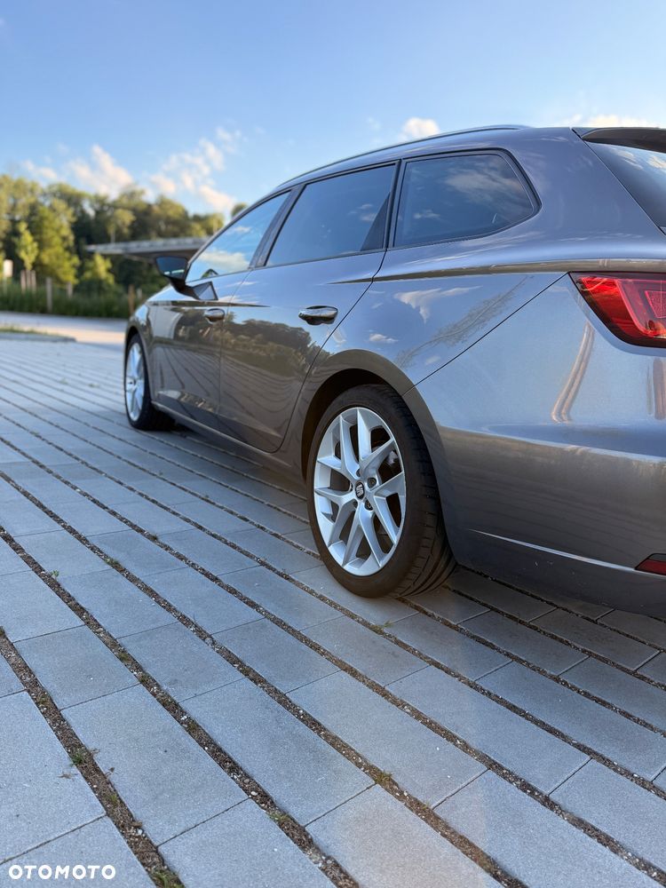 Seat Leon 2.0 TDI FR S&S DSG - 8