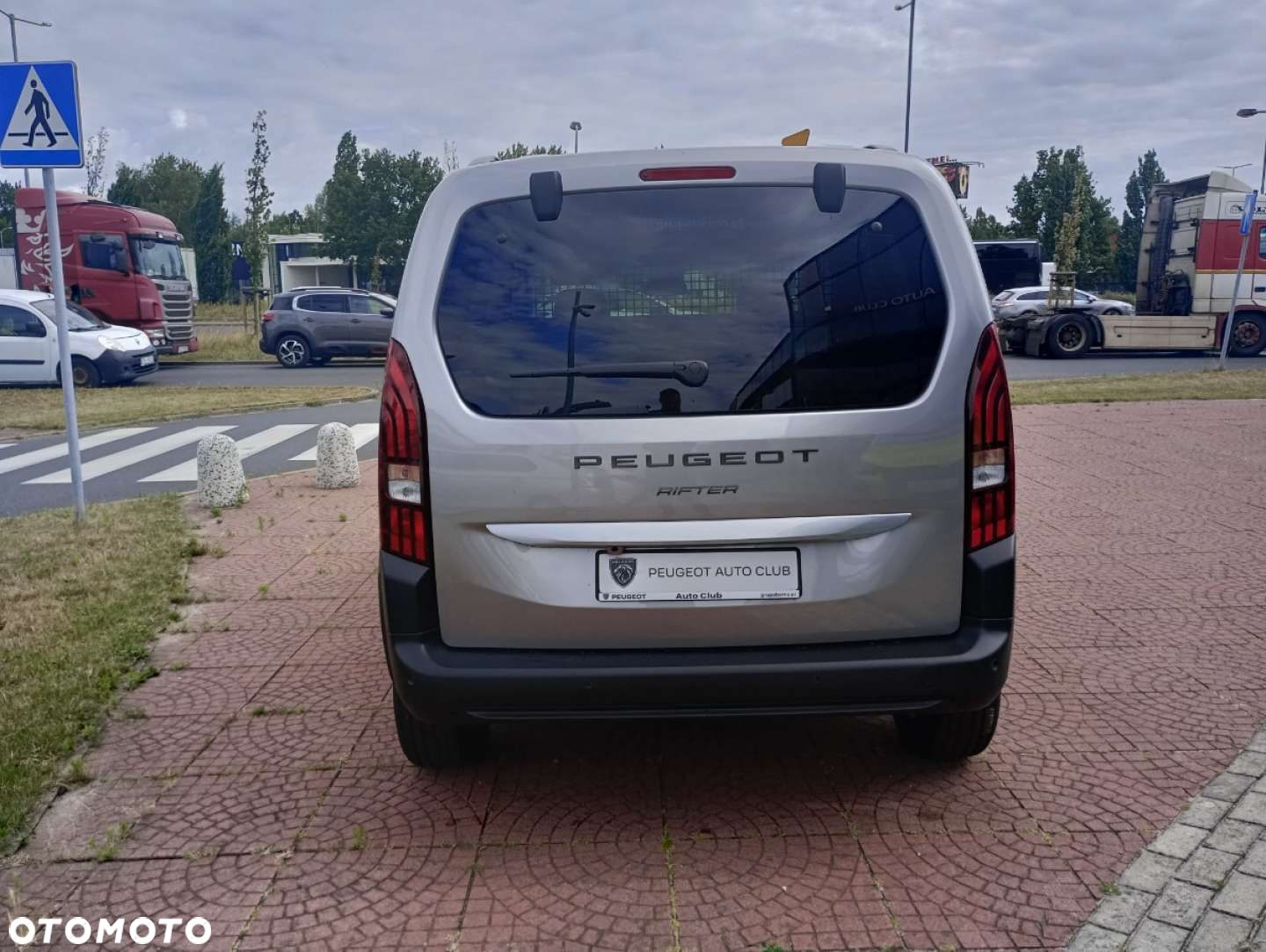 Peugeot Rifter 1.5 BlueHDI Allure S&S - 6