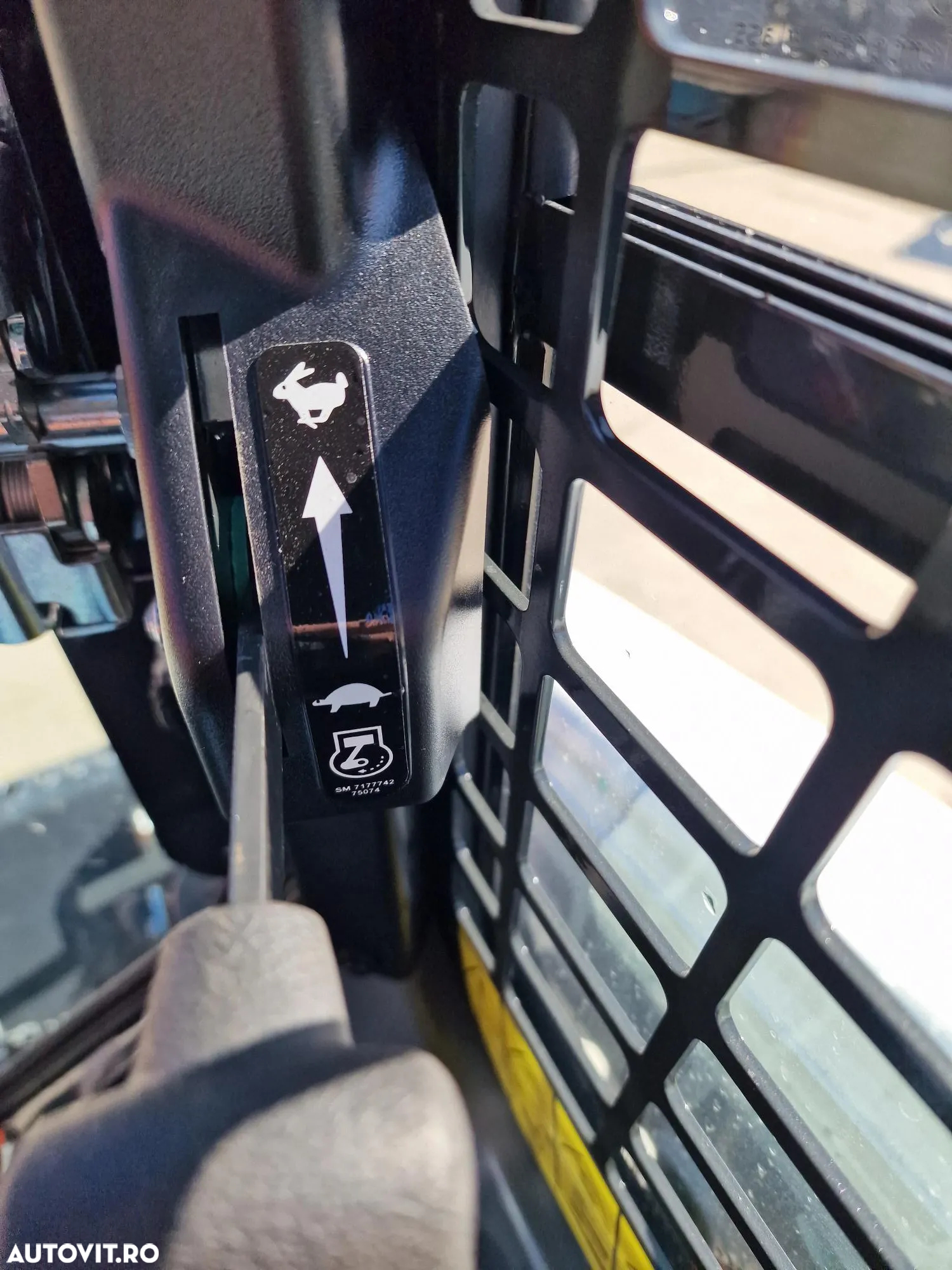 Bobcat S510, 2024, Usa cabina, AER CONDITIONAT, motor Kubota 50CP, inst hidr suplim, ANVELOPE PLINE, cupa 0,9, posibilitate leasing 5 ani, PROMOTIE 40.900 EUR+Tva - 20