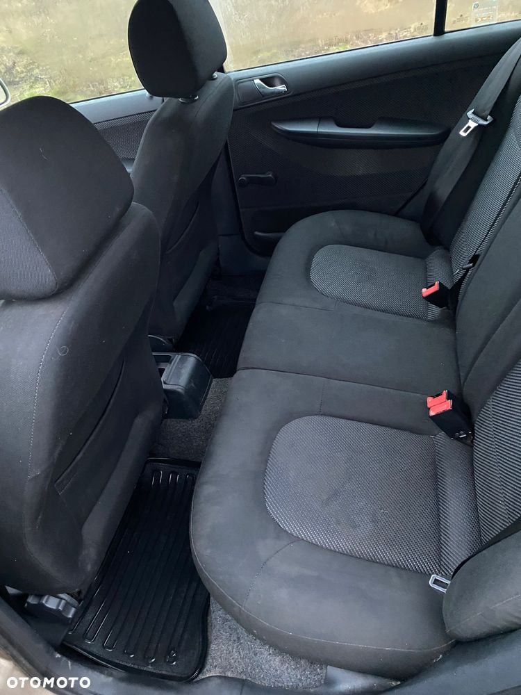 Skoda Fabia 1.2 HTP Classic - 9