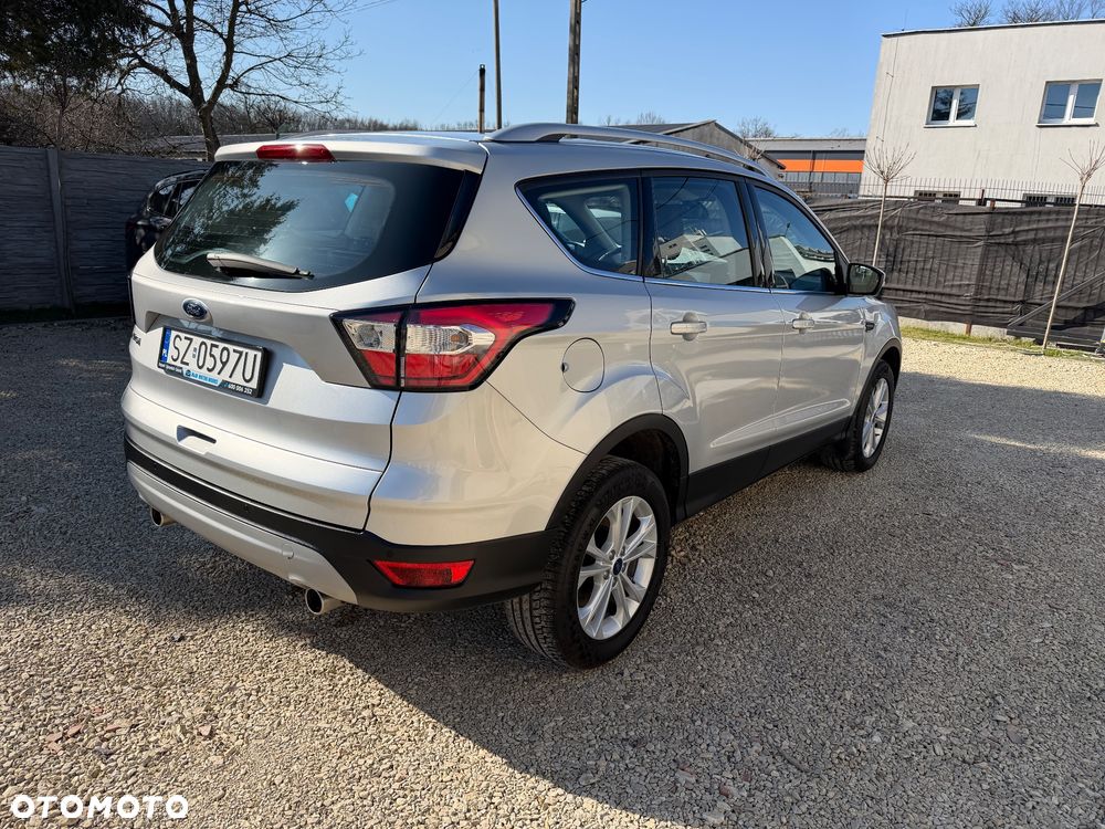 Ford Kuga 1.5 EcoBoost 2x4 Business Edition - 6