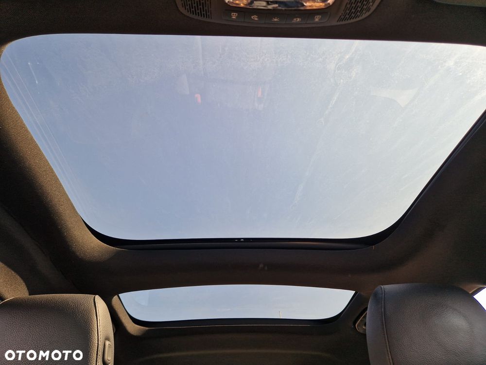 Mercedes-Benz GLB 200 d Style 8G-DCT - 16