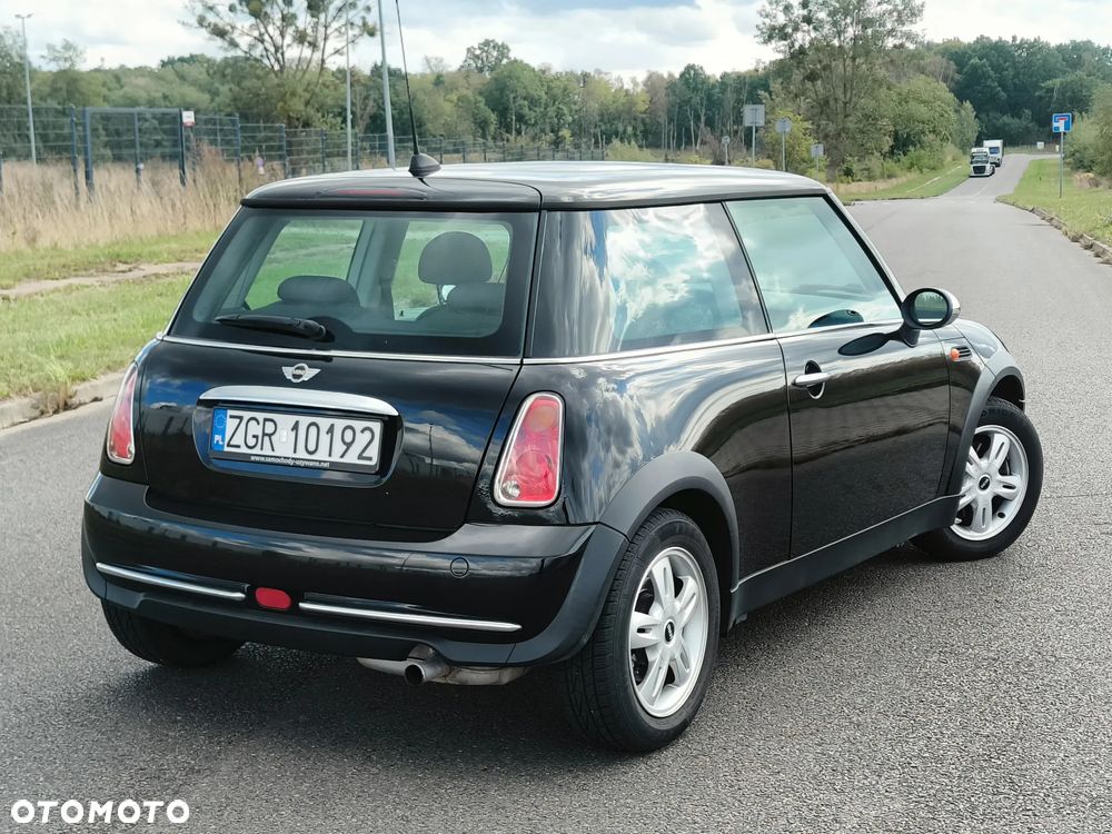 MINI ONE - 3