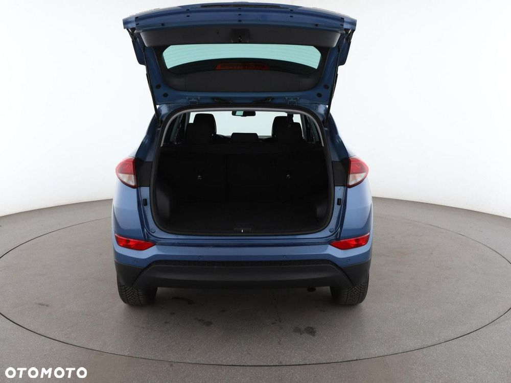 Hyundai Tucson blue 1.7 CRDi 2WD Advantage - 20
