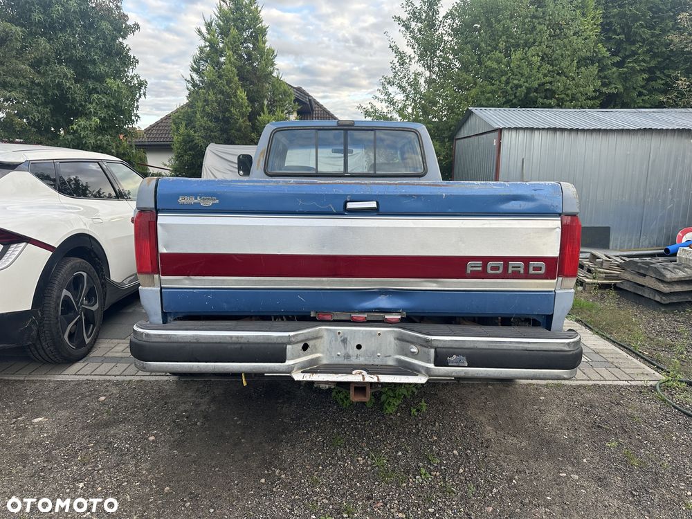 Ford F350 - 6
