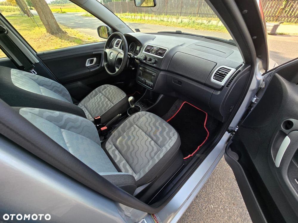 Skoda Fabia 1.4 16V Elegance - 10